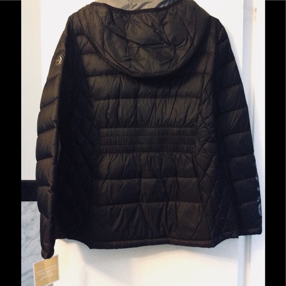 LAST CALL‼️Michael Kors Packable Down Jacket - Picture 6 of 7